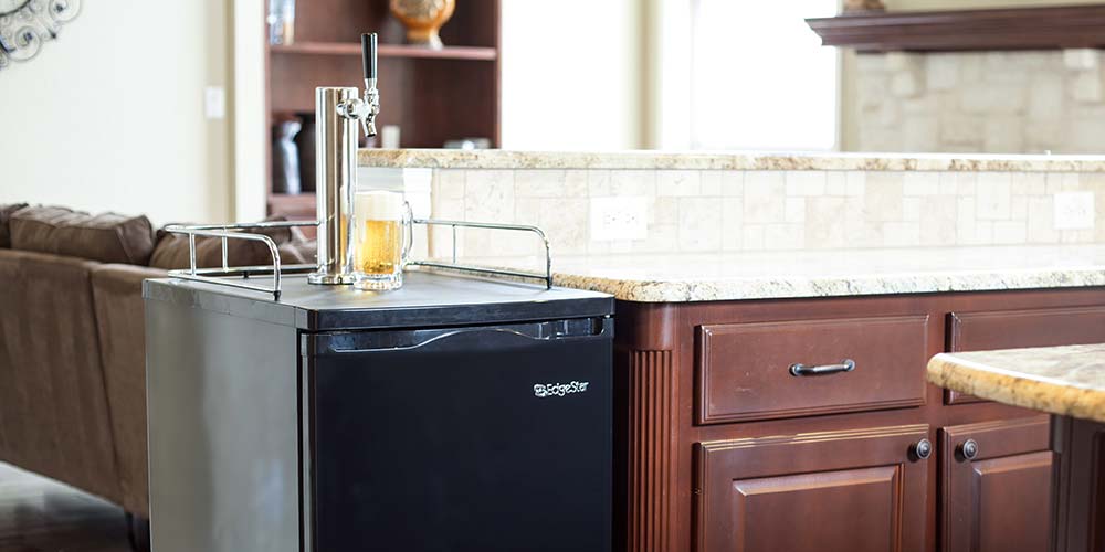 Kitchen Remodel is done and so is my little Kegerator/Beverage Station :  r/kegerators